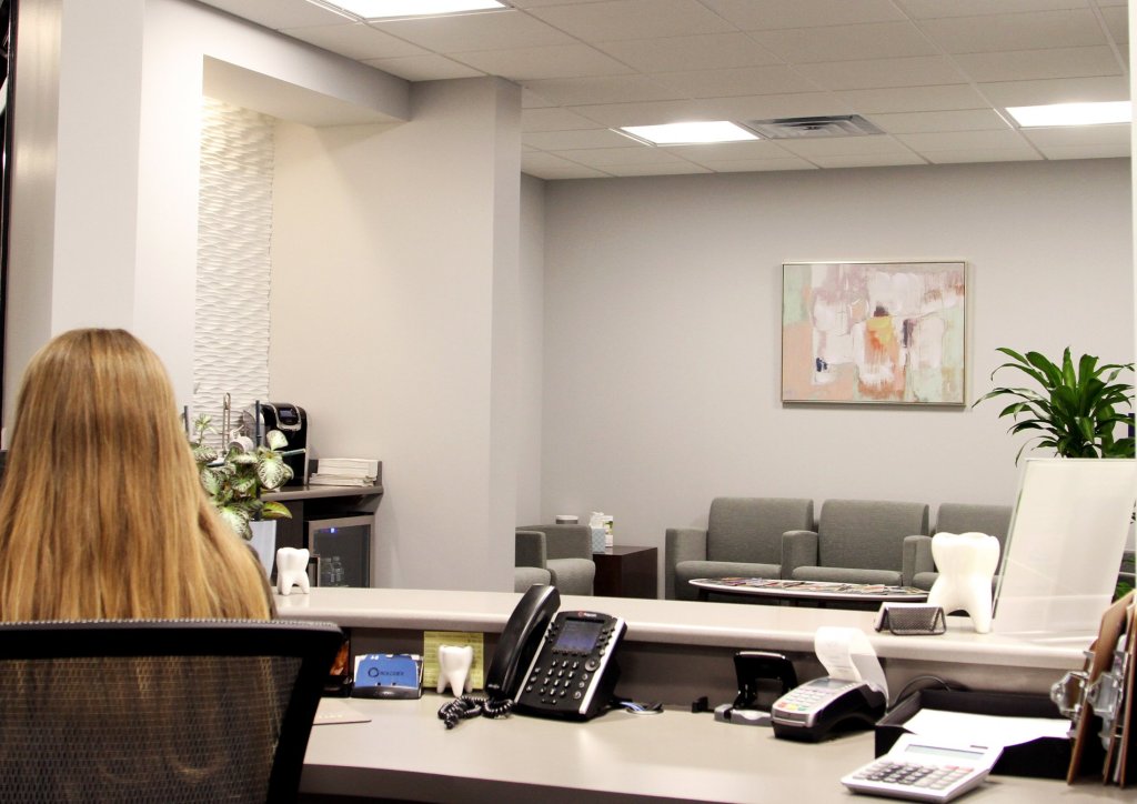 Interior photo: Columbia SC Prosthodontics practice Waiting Room